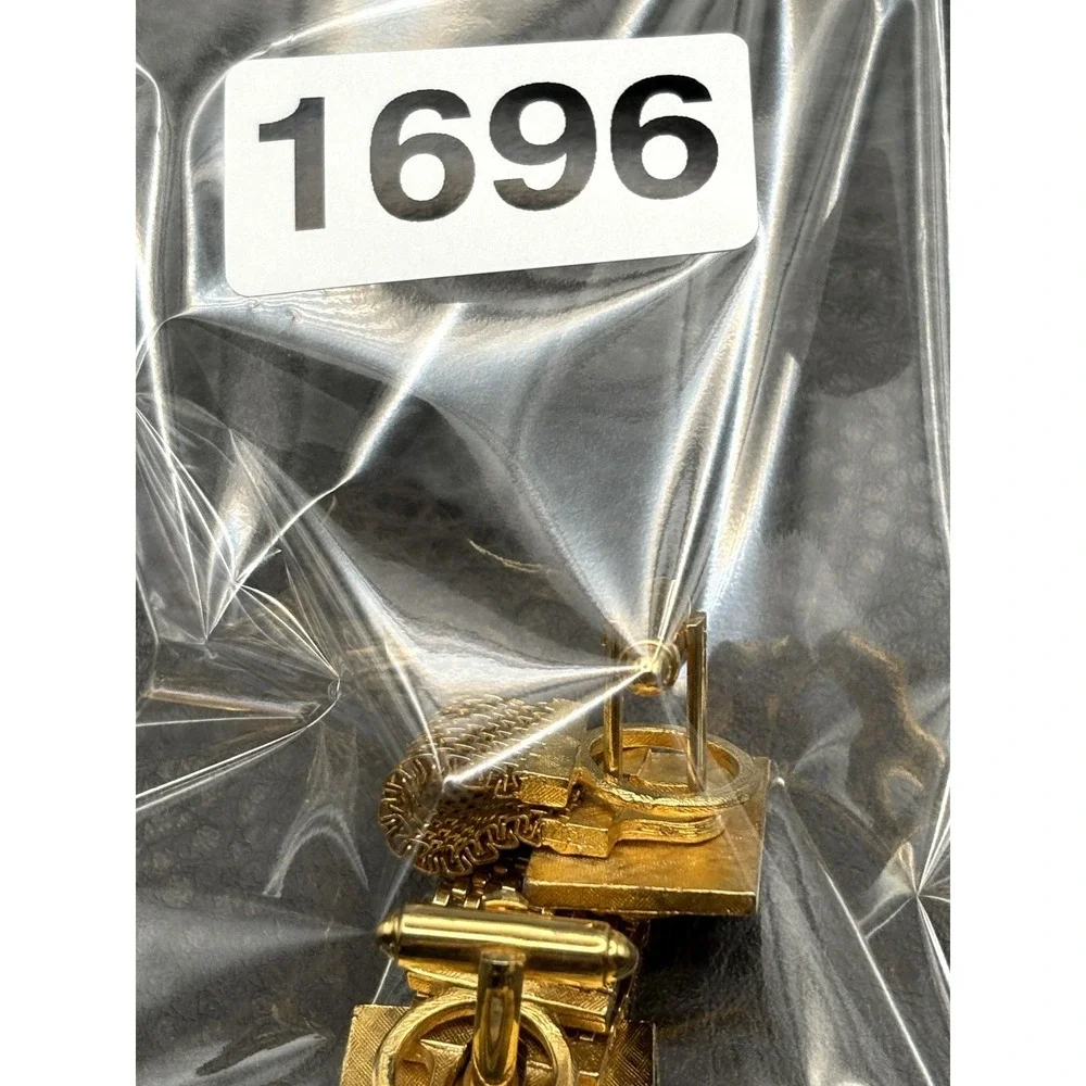 Vintage Tiger Eye Gold Tone Mesh Wrap Around Cufflinks